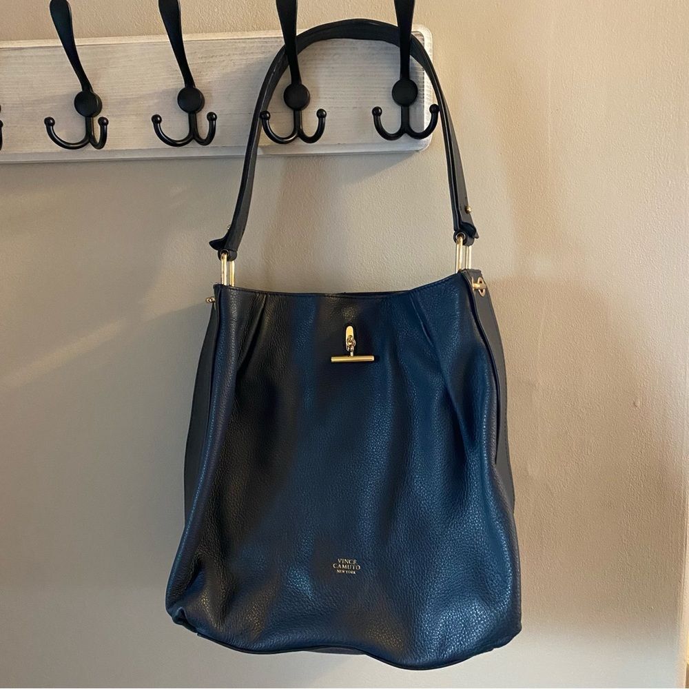 NWOT Vince Camuto Pia Hobo Bag